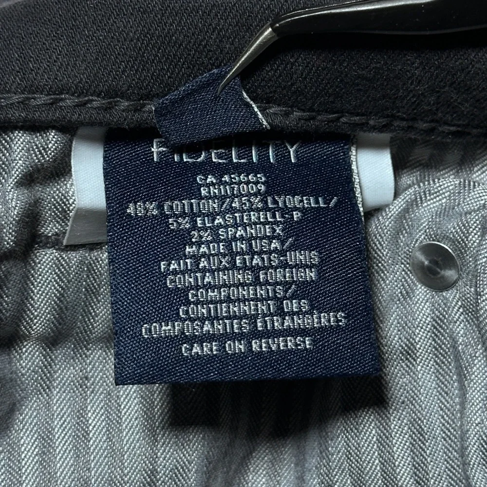 Fidelity Torino Jeans Mens 31x34 Slim Fit Stretch Made in USA Anchor Grey M21397